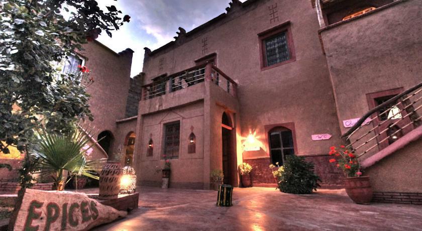 Auberge Le Jardin De La Source Aït Ben Ali Eksteriør billede